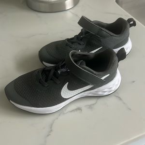 Nike Revolution 6 🔥